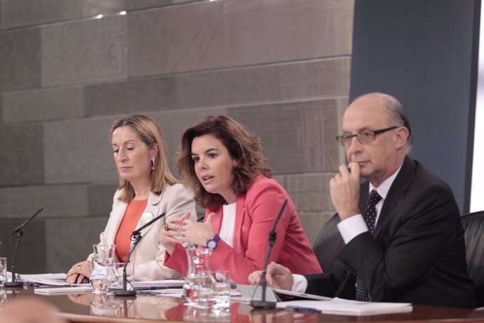 Saénz de Santamaría, Montoro y Ana Pastor