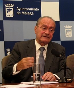 El alcalde de Málaga, Francisco de la Torre, en rueda de prensa 