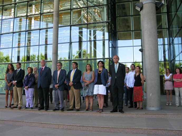Minutos De Silencio Por La Mujer De Valdemoro