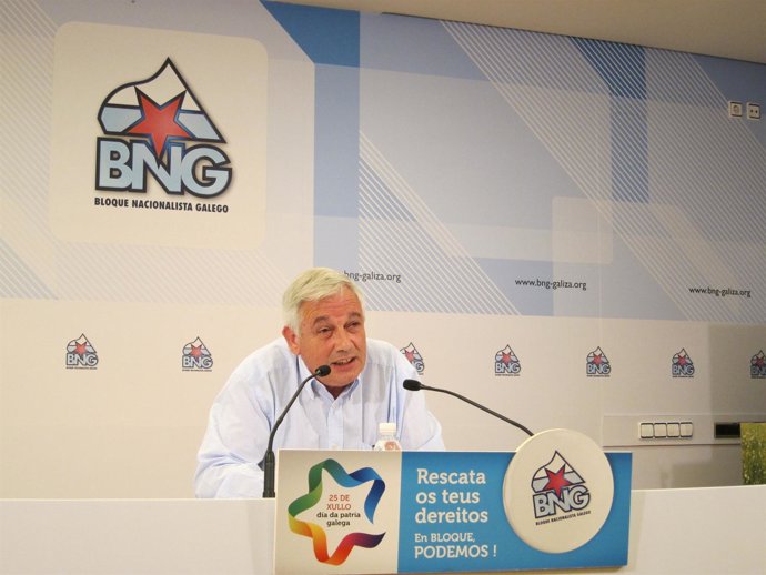 El portavoz nacional del BNG, Guillerme Vázquez, en rueda de prensa