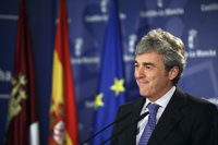 Junta dice que sindicatos "mienten" y se reafirma en desautorizar la instrucción sobre el despido del 80% de interinos