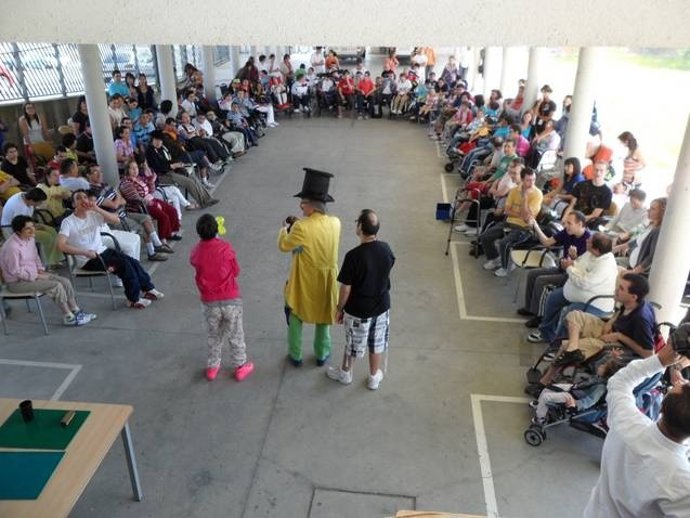 Una actividad cultural y de ocio en Aspace Salamanca