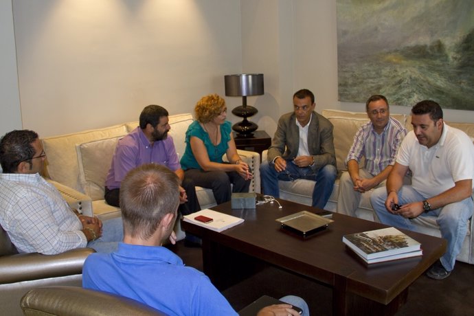El presidente de la Diputación, Ignacio Caraballo, reunido con alcaldes pedáneos