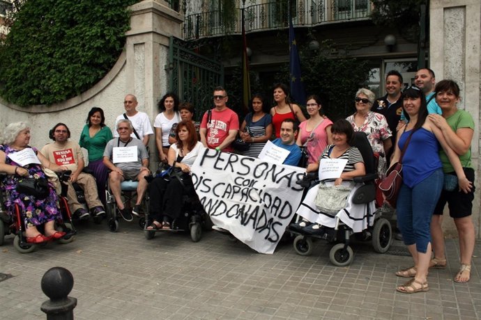 Concentración Personas Con Discapacidad Ante Bienestar Social