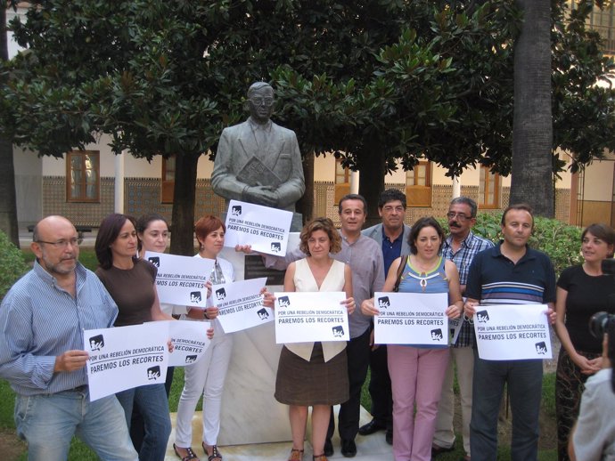 Los miembros de IU-CA en el Parlamento andaluz.