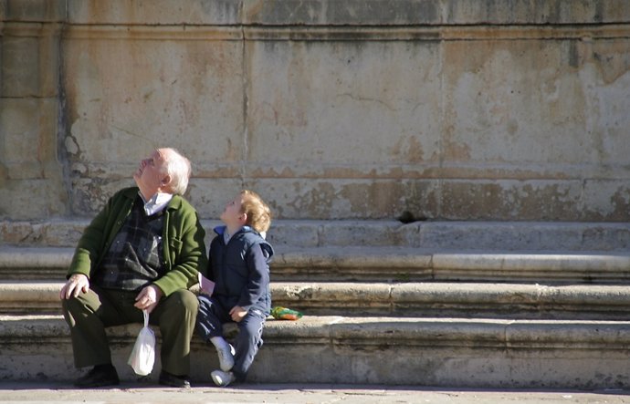 Abuelo Y Nieto