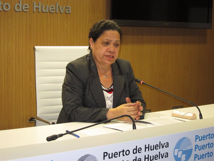 La presidenta de la Autoridad Portuaria de Huelva, Manuela de Paz. 