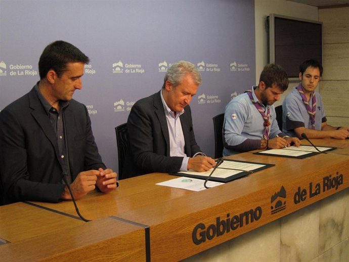 Del Río y Beltrán firman el convenio