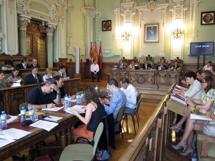 Pleno Del Ayuntamiento De Valladolid