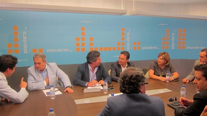 Floriano Reunido Con Dirigentes Del PP Valenciano
