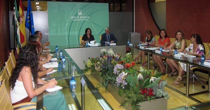 Moreno Con La Plataforma Andaluza En Defensa De La Enseñanza Pública