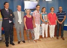 Milagros Marcos, Tercera Por La Drcha. Con Representantes De Cecale, UGT Y CC.OO