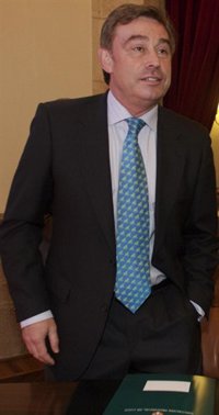 Barreiro defiende mantener la representatividad por provincia aunque se reduzcan los diputados en la Cámara gallega