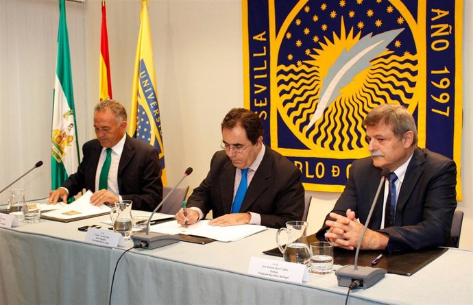 Rafael Gordillo, Vicente Guzmán y José Antonio Bosch, En La Firma