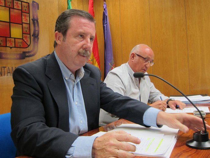 García Anguita junto a Ruiz