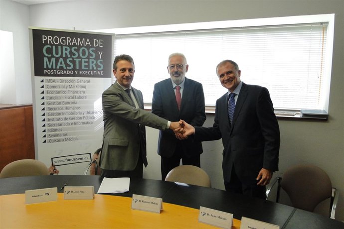 Firma del convenio entre Fundesem y Sabadel CAM