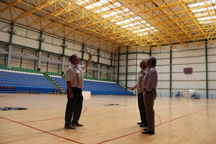 Cubierta polideportivo Emilio Amavisca 
