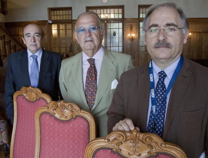 Expertos participantes en el curso sobre cáncer de mama