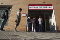 El número de jóvenes en paro aumenta en 1.700 personas en el segundo trimestre en Galicia y la tasa supera el 45%