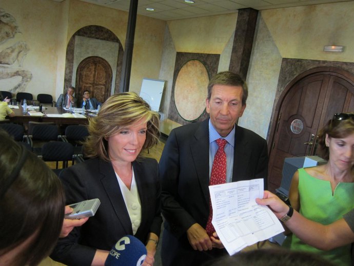 Regina Plañiol En La Comsión Mixta De La Fiscalía