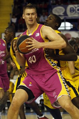 Paul Davis, Cajasol Banca Civica - Gran Canaria 2014 (Baloncesto)