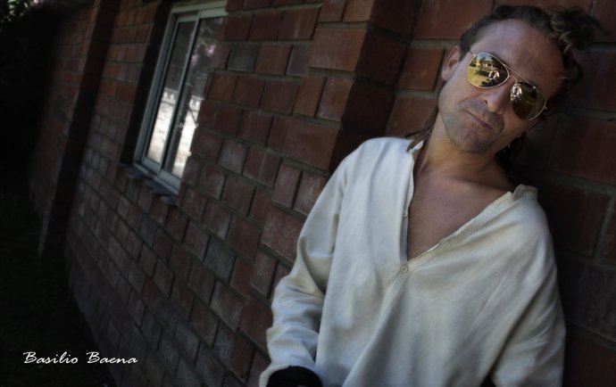 El artista Ricardo Igea 