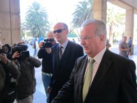 El exconsejero de Empleo Antonio Fernández pide a la juez de los ERE su libertad sin fianza