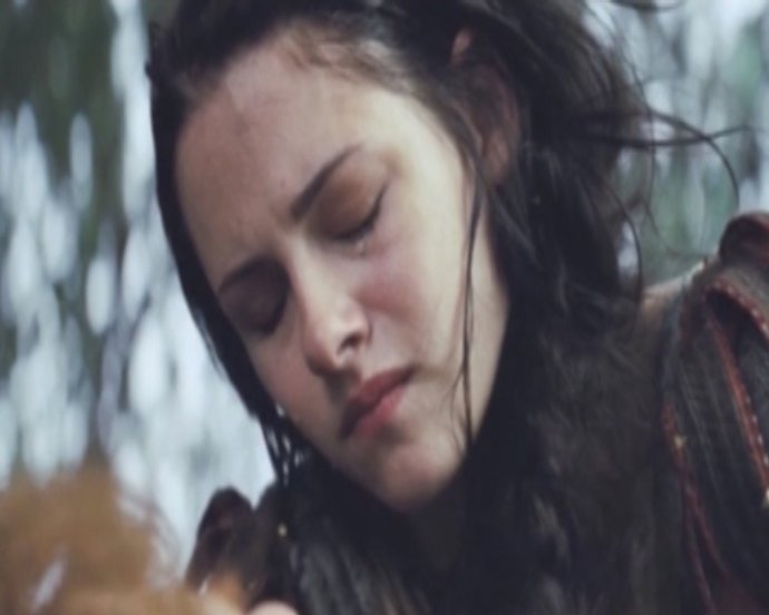 Kristen Stewart es infiel a Robert Pattinson