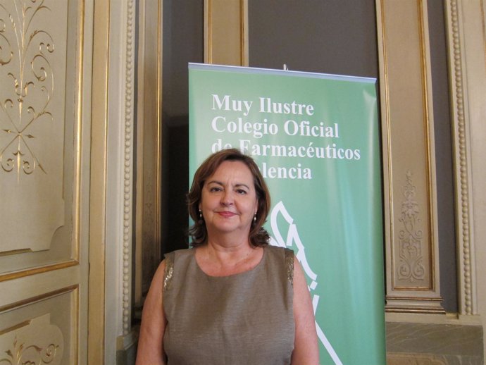 La Presidenta Del Colegio De Farmacéuticos De Valencia, María Teresa Guardiola.