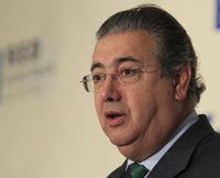 Zoido afirma que el "tiempo dirá quién es el candidato" del PP-A a la Junta en próximas autonómicas