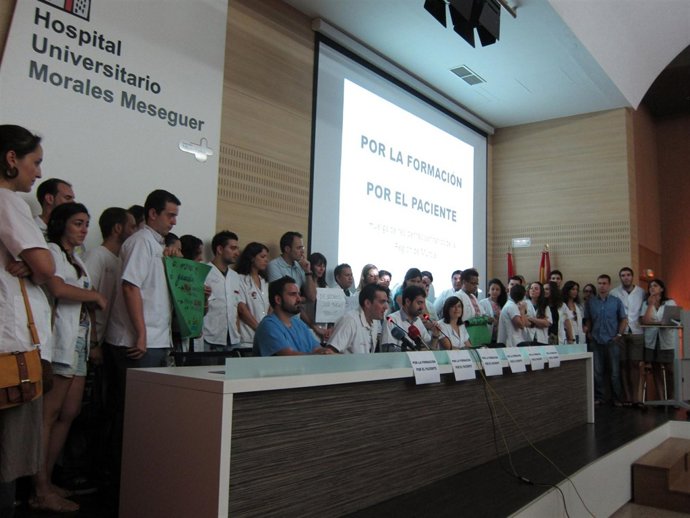 Rueda de Prensa de los residentes en huelga del SMS