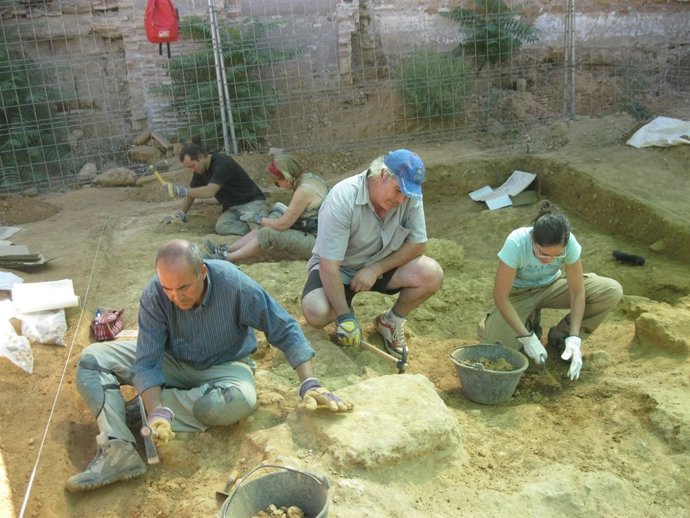 Excavaciones en los cursos de verano de la UPO