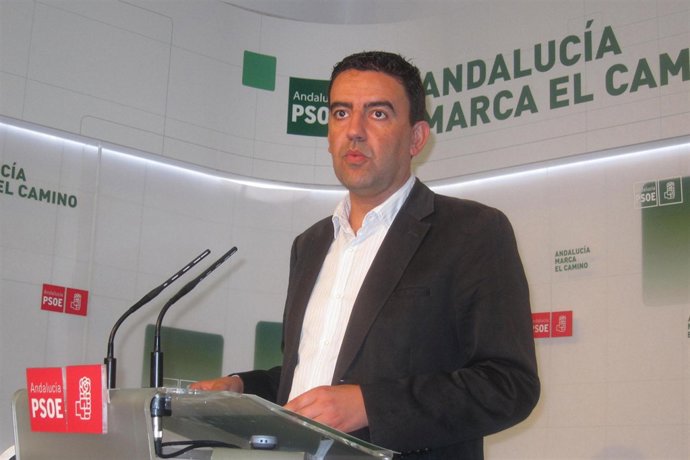 Mario Jiménez, Este Lunes