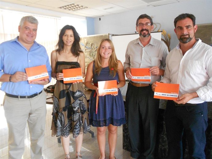 NOTA Y FOTO IAJ FECOMA