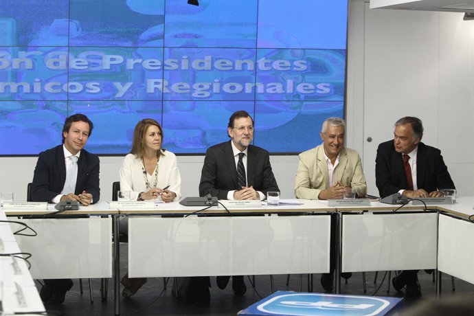 Mariano Rajoy reúne a sus barones en Génova