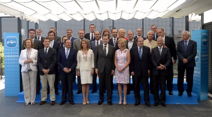 Rajoy, Sanz y otros 'barones' del PP se reúnen en Madrid