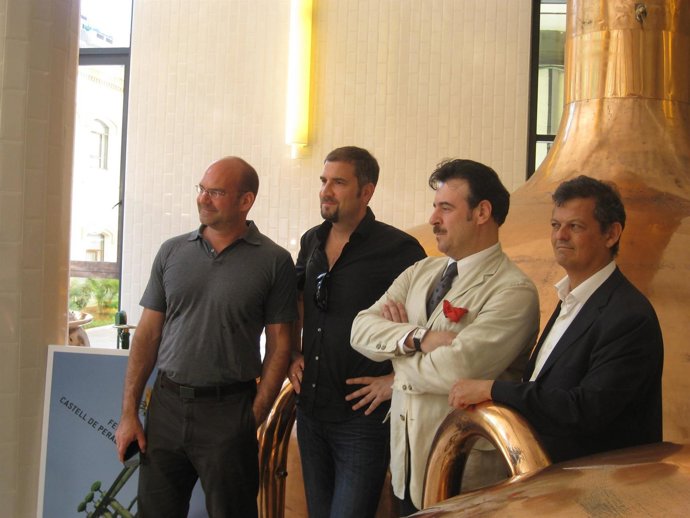 El Dir. De La DOB, C. S.; El Dir. Artístico R. S.; El Barítono C.A. Y O. A.