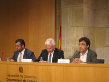 El Dtor De Patrimonio J.Pluma, El Conseller F.Mascarell Y El Arqueólogo E.Riu