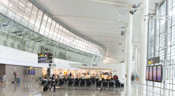 Nueva T2 En El Aeropuerto De Valencia