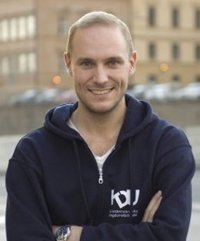 Llega a Estocolmo el superviviente sueco del accidente de Oswaldo Payá