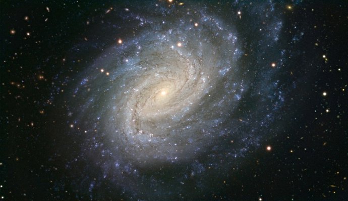 This picture taken with ESO's Very Large Telescope shows the galaxy NGC 1187. Th
