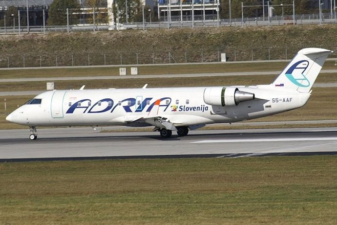 Avión de Adria Airways