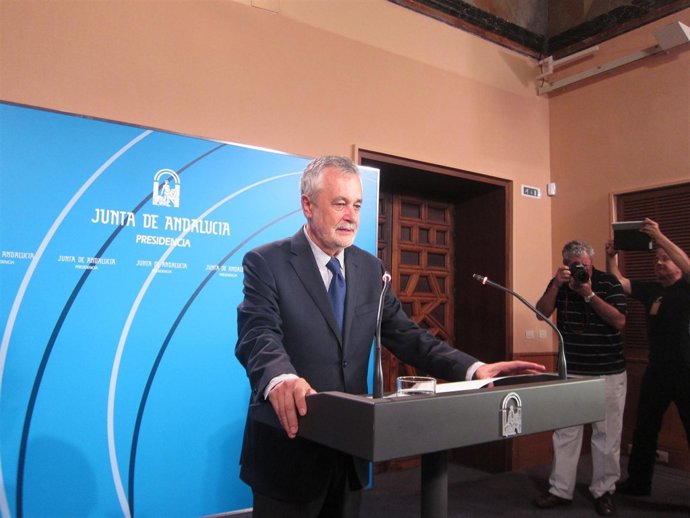 El presidente de la Junta, José Antonio Griñán