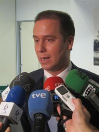 El GobEx hace una valoración "moderadamente optimista" y dice que la situación económica es "muy complicada"