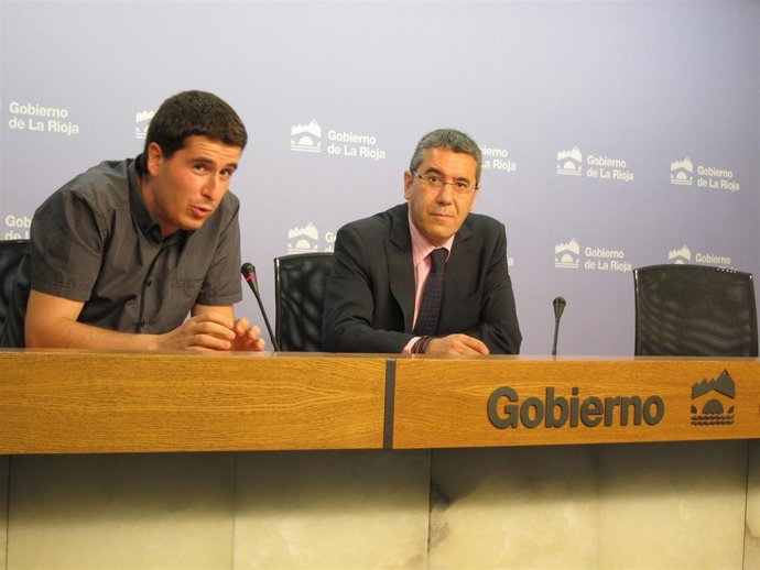 Alcalde Ezcaray, Diego Bengoa y el consejero de Obras Públicas, Antonino Burgos