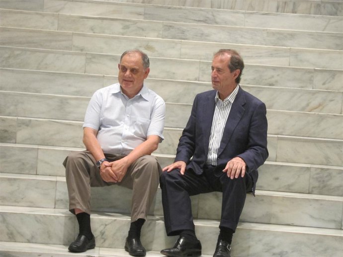 Oliva y Ocejo en la sala Griega