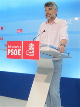 Valentín García, PSOE