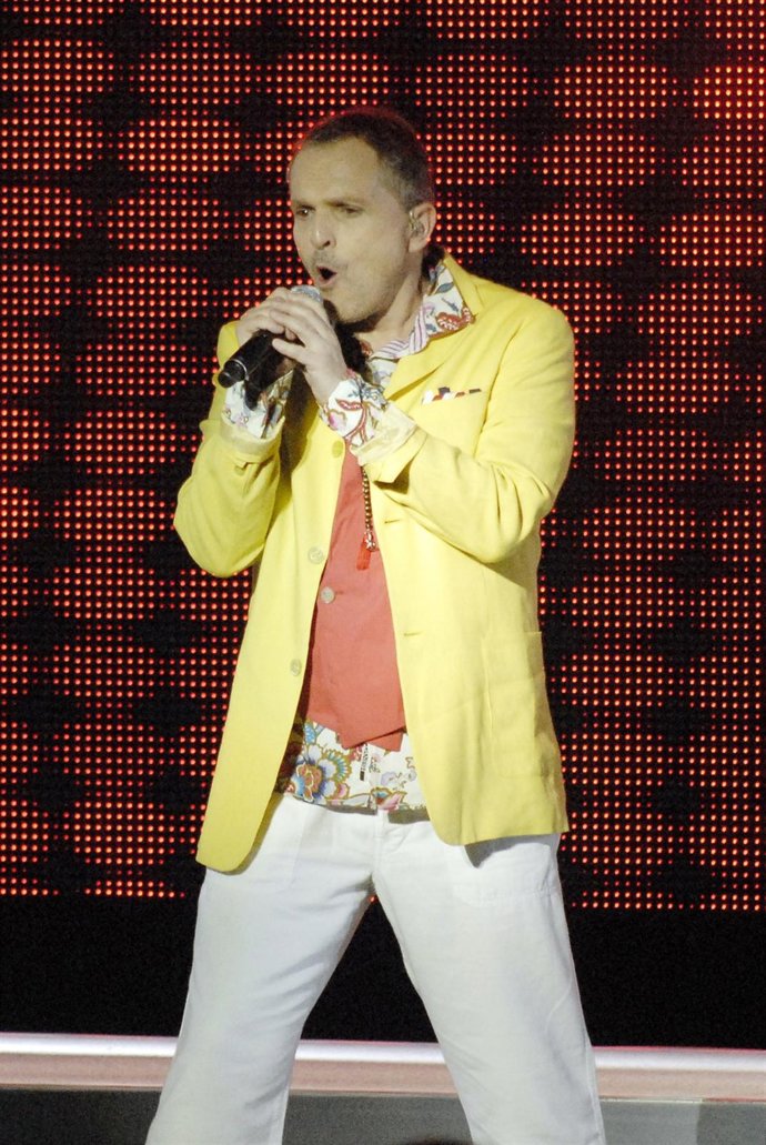 Miguel Bosé en el primer concierto de su nueva gira Papito 