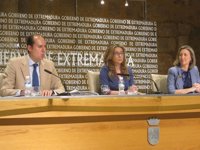 La Consejería de Salud dota al 'Plan de acción sobre el VIH en Extremadura 2012-2015' con casi 43 millones de euros