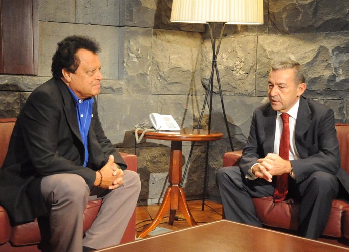 Imagen de la reunión entre Rivero y el presidente del Marino, José Barrios